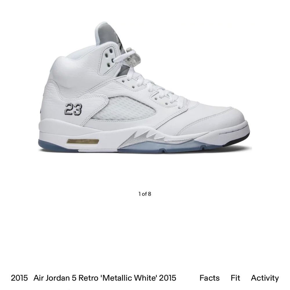 Yellowing on sneaker sz 5.5